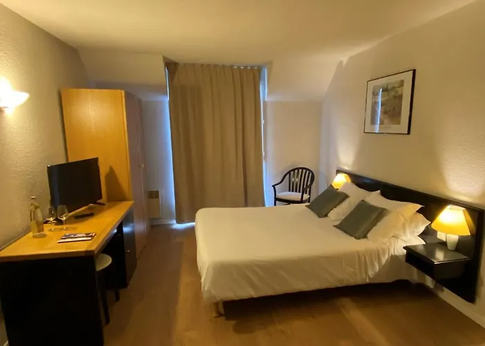 Le Relais De Castelnau