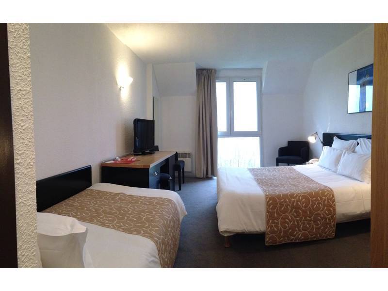 Le Relais De Castelnau 3*