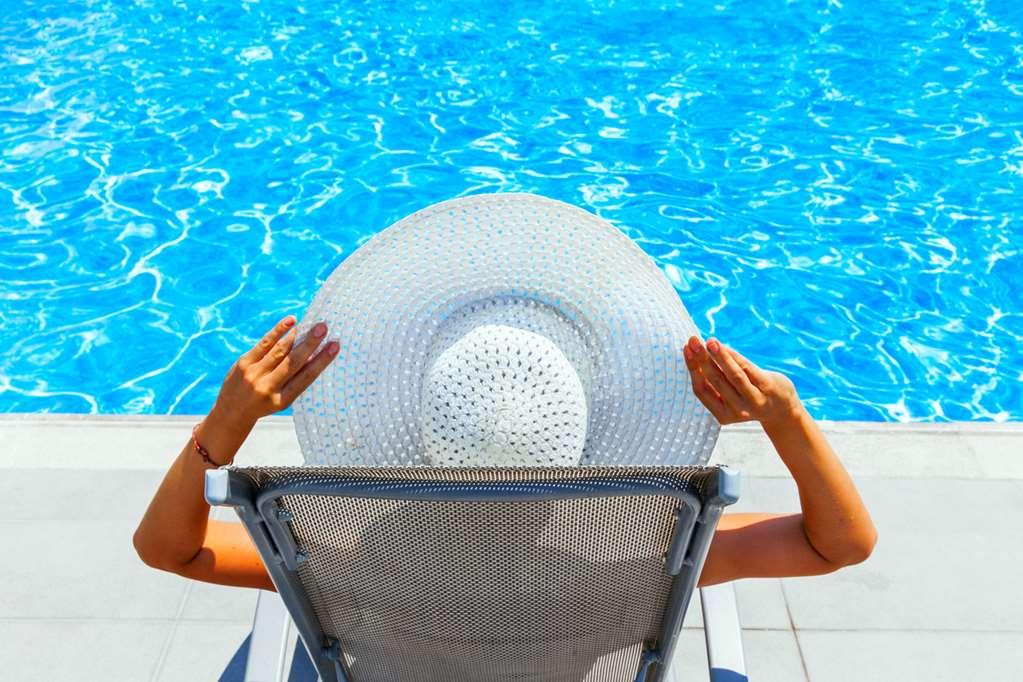 Le Relais De Castelnau Hotel 3*