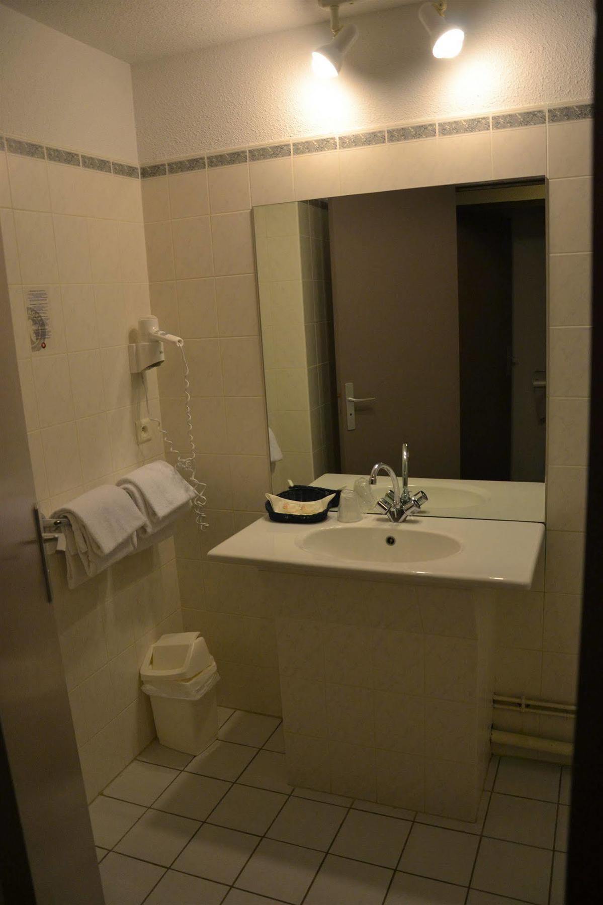 Le Relais De Castelnau 3*